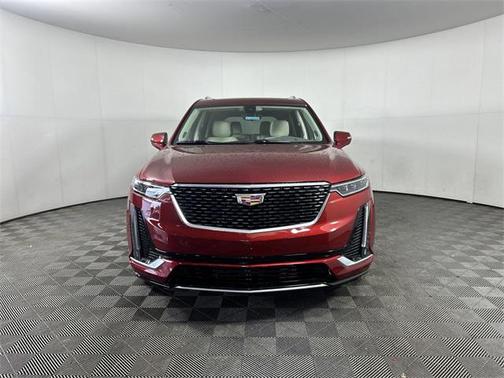 2025 Cadillac XT6 Premium Luxury AWD