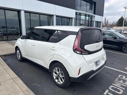 2025 Kia Soul LX