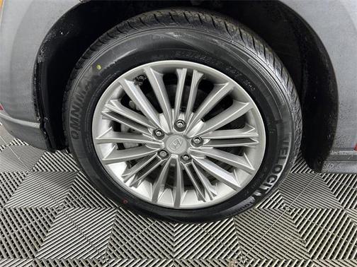 2020 Hyundai KONA SEL