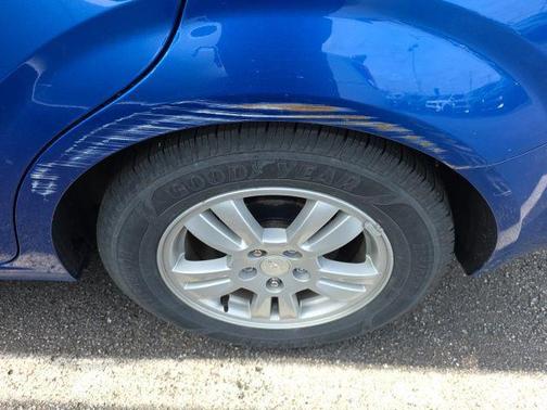 Kinetic Blue Metallic 2016 Chevrolet Sonic LT