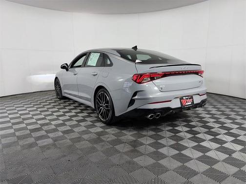 2024 Kia K5 GT