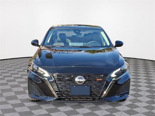 2025 Nissan Altima SR AWD