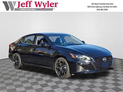 2025 Nissan Altima SR AWD