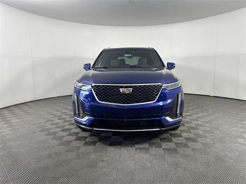 2025 Cadillac XT6 Premium Luxury AWD