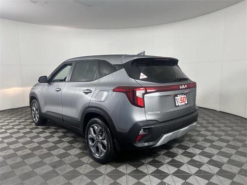 2025 Kia Seltos LX