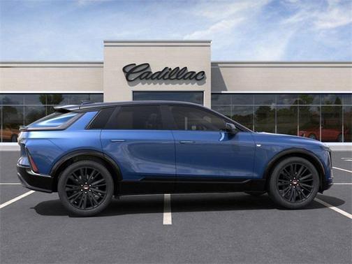2025 Cadillac LYRIQ Sport w/1SJ