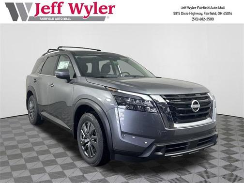 2025 Nissan Pathfinder SV 4WD
