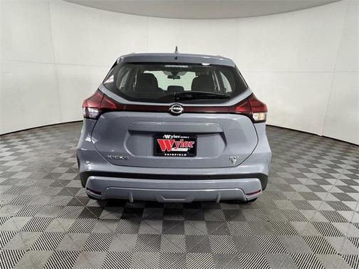 2024 Nissan Kicks SV