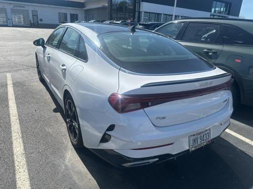 Glacial White Pearl 2022 Kia K5 GT-Line