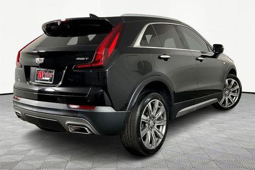 Stellar Black Metallic 2022 Cadillac XT4 Premium Luxury