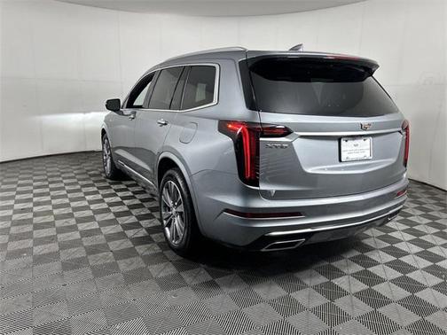 2025 Cadillac XT6 Premium Luxury FWD