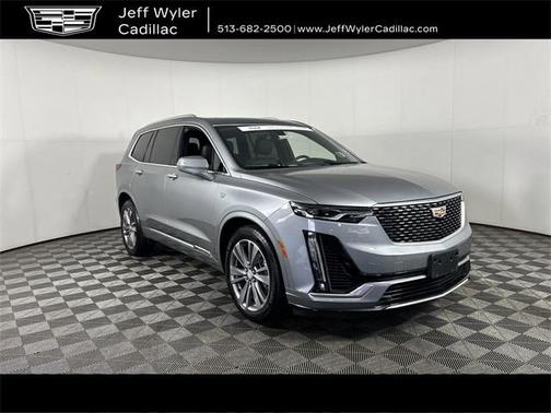 2025 Cadillac XT6 Premium Luxury FWD