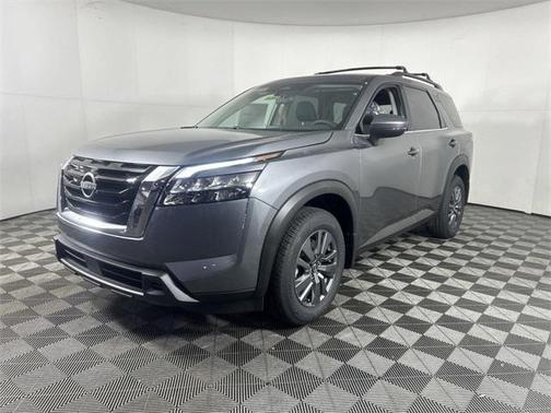 2025 Nissan Pathfinder SV 4WD