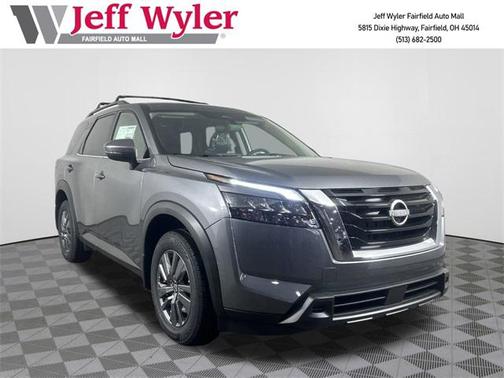2025 Nissan Pathfinder SV 4WD