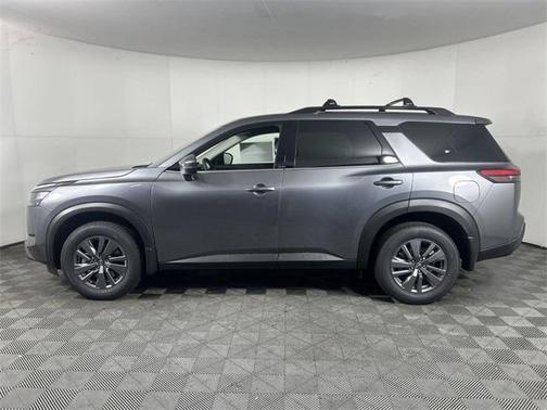 2025 Nissan Pathfinder SV 4WD