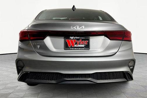 Steel Gray 2024 Kia Forte LXS