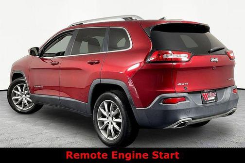 Deep Cherry Red Crystal Pearlcoat 2017 Jeep Cherokee Limited