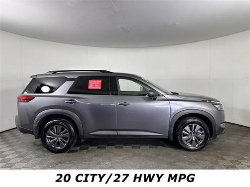 2024 Nissan Pathfinder SV FWD