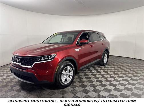 2023 Kia Sorento LX