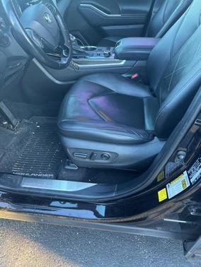 2020 Toyota Highlander Platinum