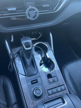 2020 Toyota Highlander Platinum