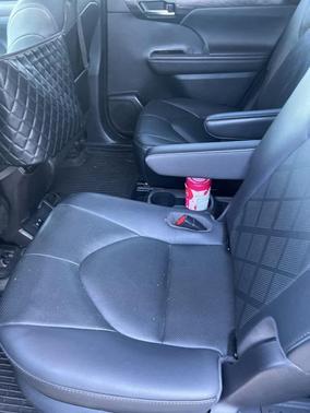 2020 Toyota Highlander Platinum