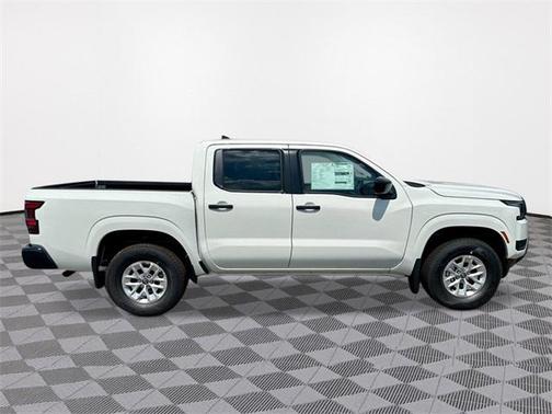 2025 Nissan Frontier S