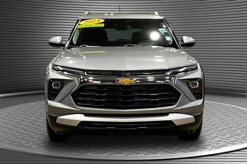 Sterling Gray Metallic 2024 Chevrolet Trailblazer LT