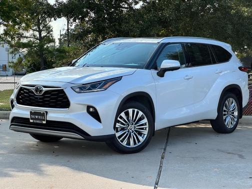 2023 Toyota Highlander Platinum