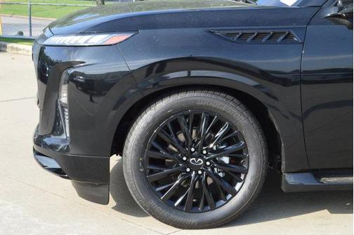 2025 INFINITI QX80 AUTOGRAPH