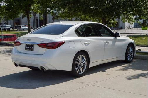 2024 INFINITI Q50 LUXE