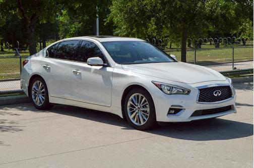 2024 INFINITI Q50 LUXE