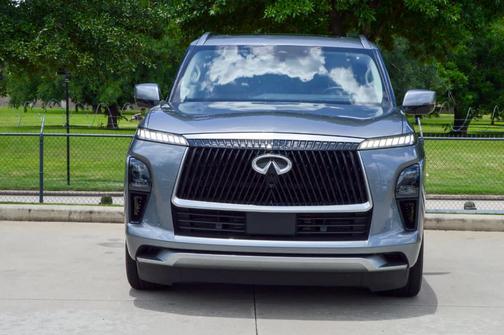 2025 INFINITI QX80 SENSORY
