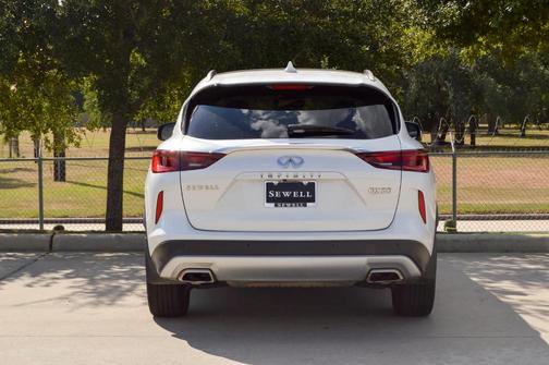 2023 INFINITI QX50 Luxe