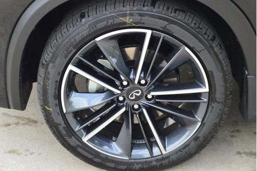 2025 INFINITI QX55 LUXE