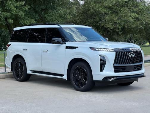 Radiant White 2026 INFINITI QX80 SPORT