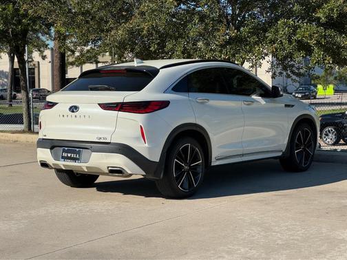 2022 INFINITI QX55 LUXE