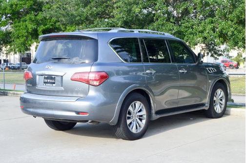 2017 INFINITI QX80 Base