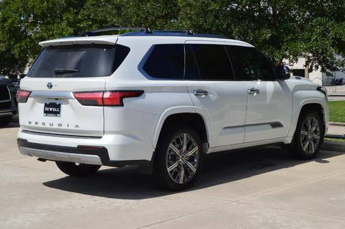 2023 Toyota Sequoia Capstone