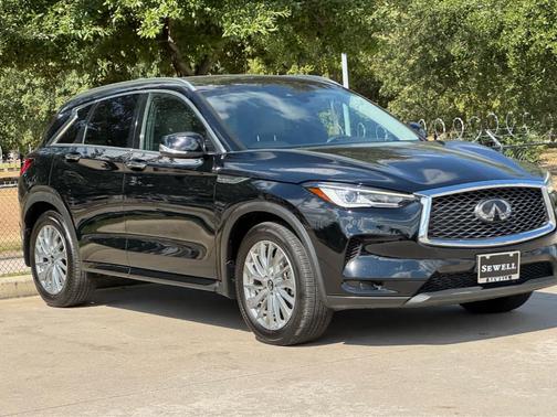 2024 INFINITI QX50 Luxe