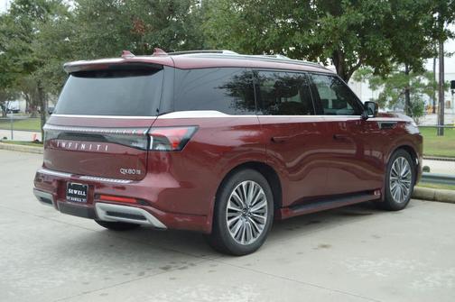2025 INFINITI QX80 SENSORY