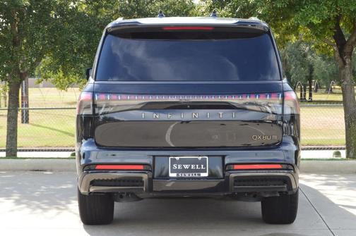2025 INFINITI QX80 AUTOGRAPH