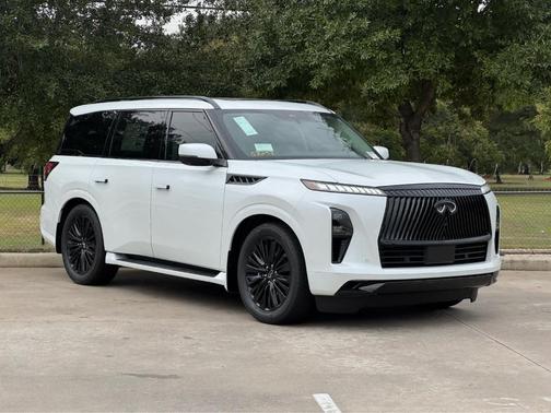 2026 INFINITI QX80 Luxe