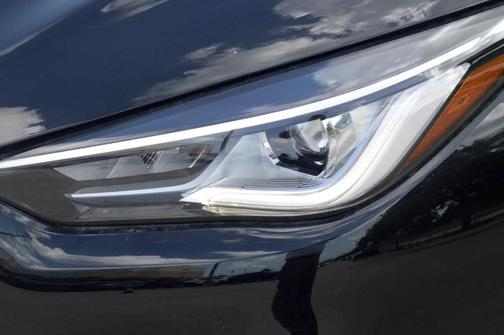 2025 INFINITI QX50 Luxe