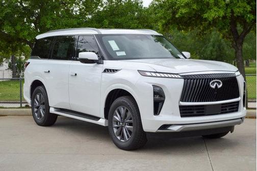 2025 INFINITI QX80 PURE