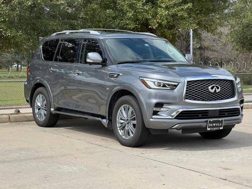 2018 INFINITI QX80 Base