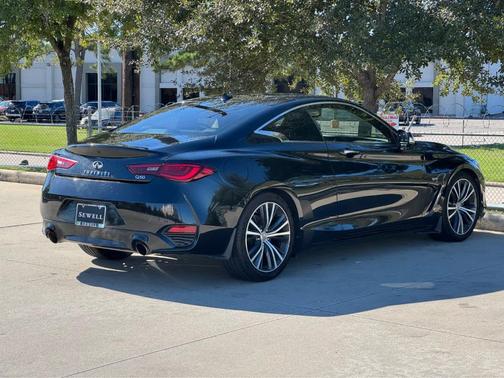 2017 INFINITI Q60 3.0T Premium