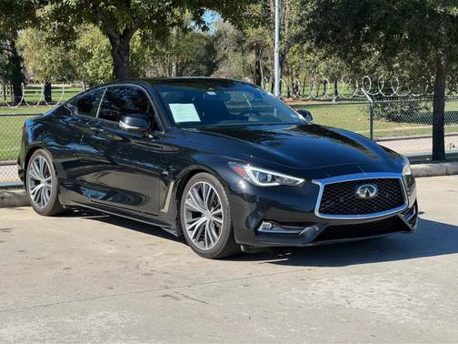 2017 INFINITI Q60 3.0T Premium
