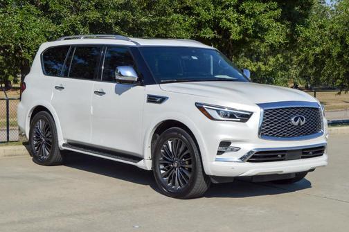 2023 INFINITI QX80 SENSORY