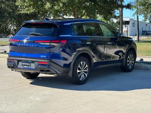 2025 INFINITI QX60 Pure